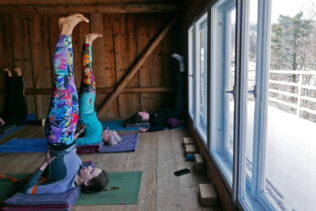 Weekend z jogą w Sopatowcu